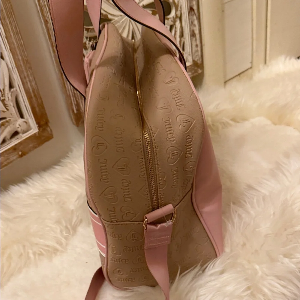 Juicy Couture Beige and Pink Logo Travel Duffle - Picture 6 of 10